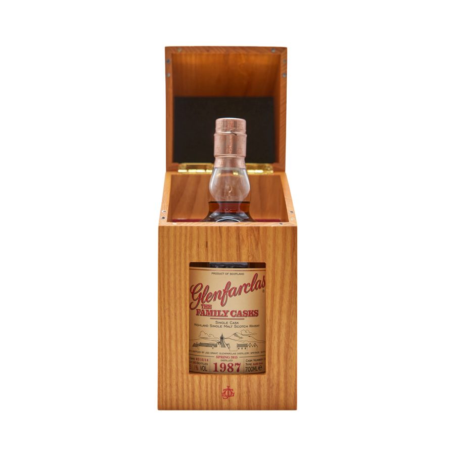 Glenfarclas 1987 Family Cask 28 Year Old, Cask 1477, Highland Single Malt Whisky