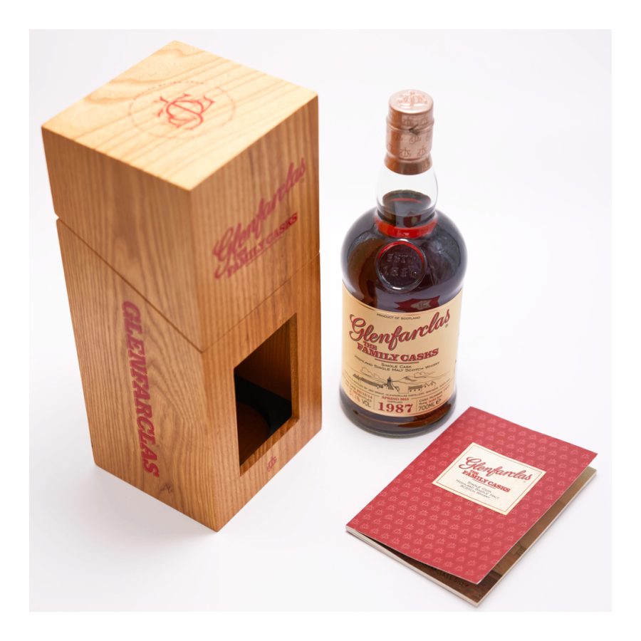 Glenfarclas 1987 Family Cask 28 Year Old, Cask 1477, Highland Single Malt Whisky