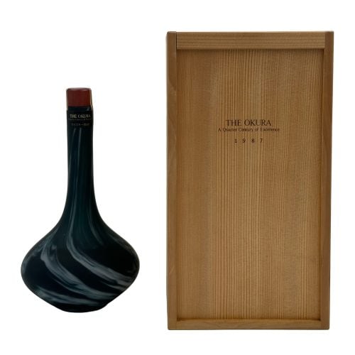 Suntory 25 Year Old The Okura 25th Anniversary (Yamazaki), Japanese Whisky