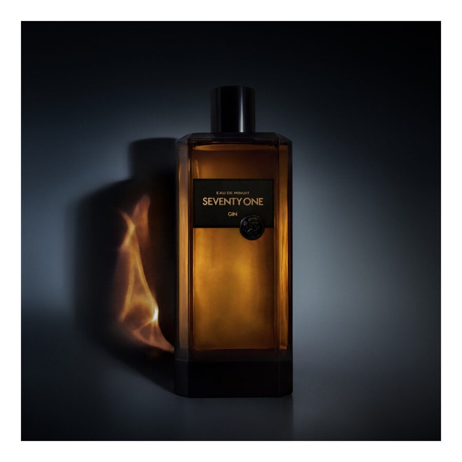 Seventy One Gin, Eau de Minuit, Black Cask Midnight Edition